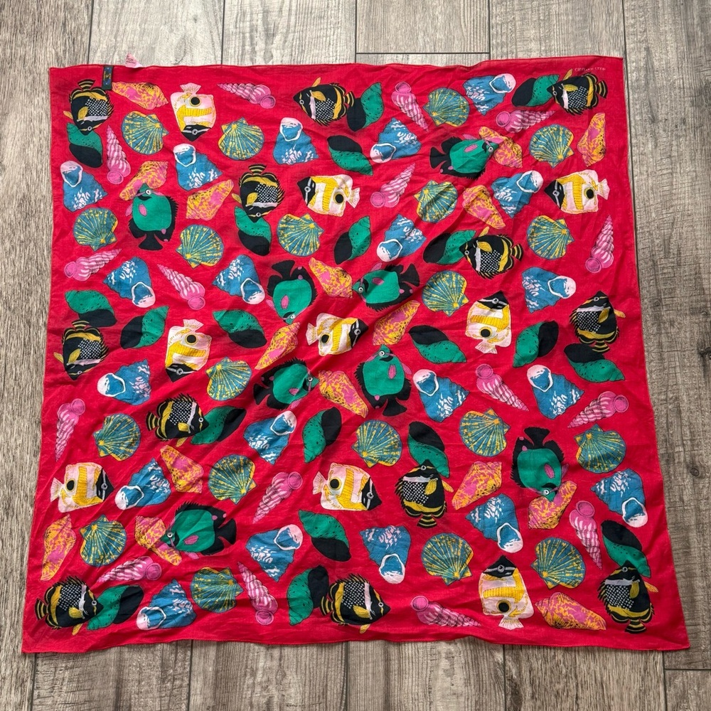 Vintage 1990s square scarf with fish - Charter Club